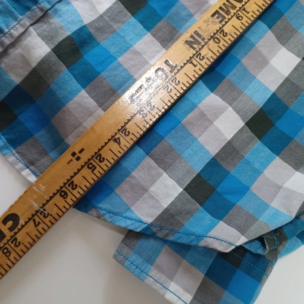 Timberland Shirt Mens Med Slim Fit Blue White Gray Plaid Long Sleeve Button Down